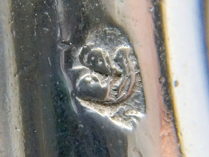 Zilveren miniatuur stoffer, A. van Geffen, Amsterdam, 1737