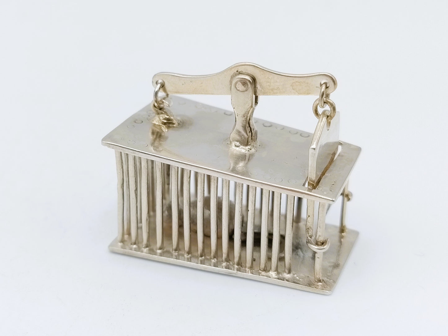 Silver miniature mousetrap including mouse, 18th century