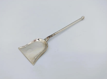 Silver salt spoon with pseudo-hallmark