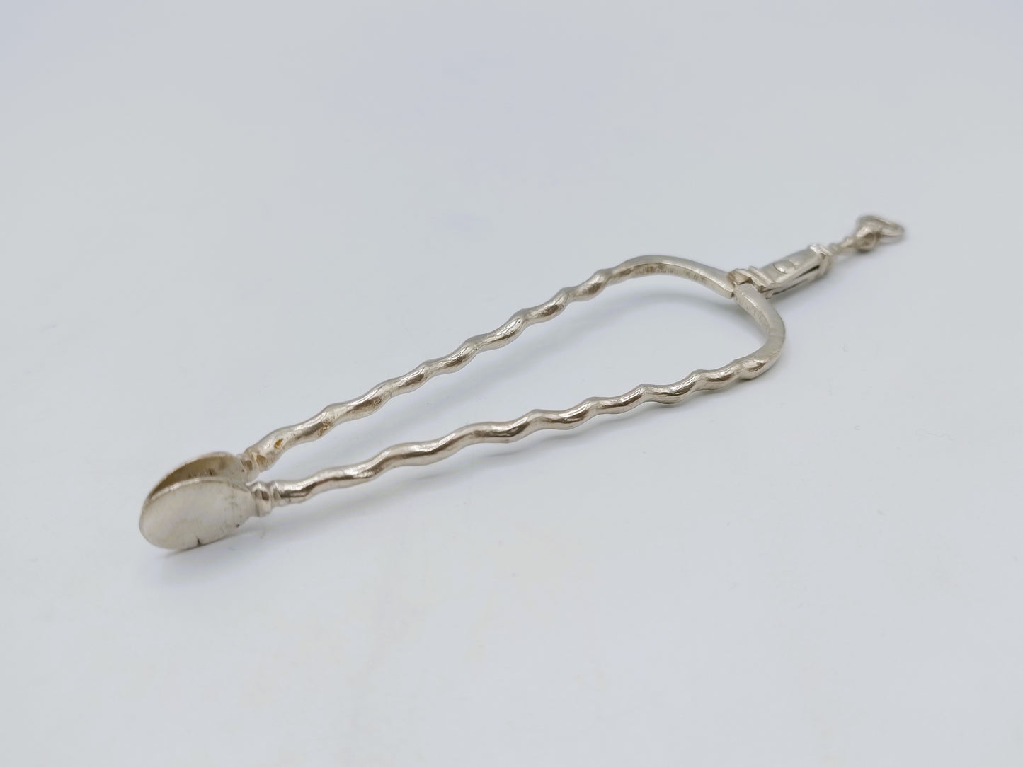 Zilveren miniatuur haardtang, P. Snijder, Haarlem, ca. 1740