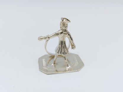 Zilveren miniatuur kind met hoepel, J. Borduur, Amsterdam, 1753