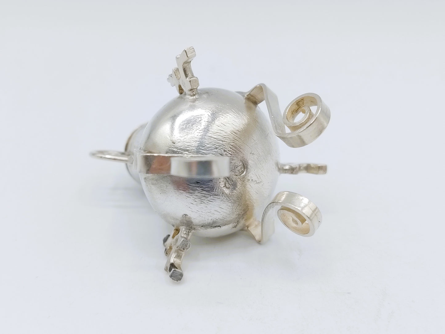 Zilveren miniatuur kraantjeskan, T. Huigen, Harlingen, ca. 1690