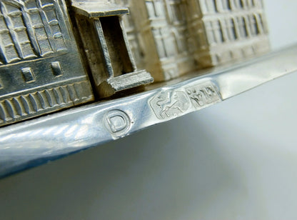 Zilveren miniatuur vredespaleis den Haag, Y.T. van Erp, Leeuwarden, 1913