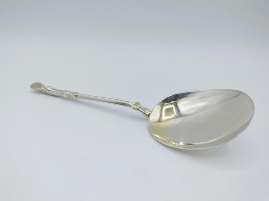 Zilveren sierlepel met paardenhoef, Friesland, 17e eeuws