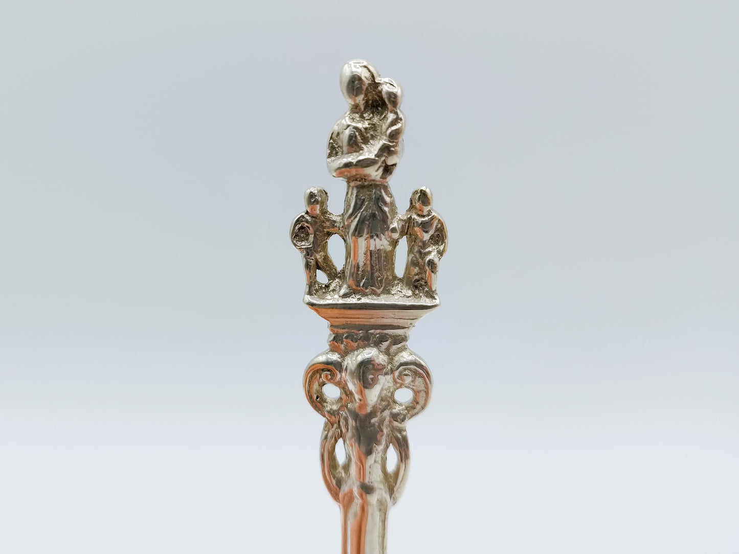 Zilveren geboortelepel, Moederliefde, G. van Velsen, Bolsward, ca. 1725