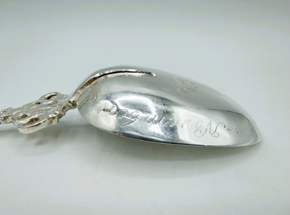 Silberner Geburtslöffel, Schutzengel, 1766