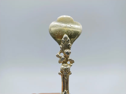 Silberner Gelegenheitslöffel, C. Seth, Leeuwarden, 1777
