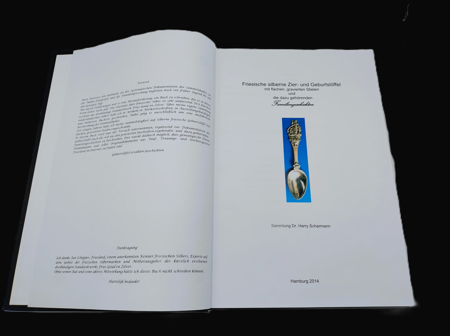 Unieke collectie met 39 Friese geboortelepels inclusief familiekronieken, 19e eeuws