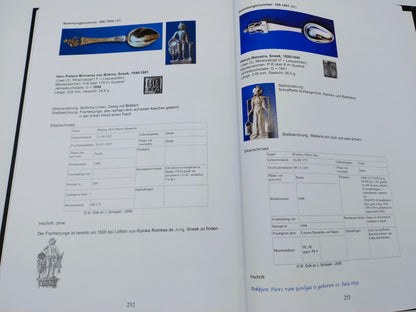 Unieke collectie met 39 Friese geboortelepels inclusief familiekronieken, 19e eeuws