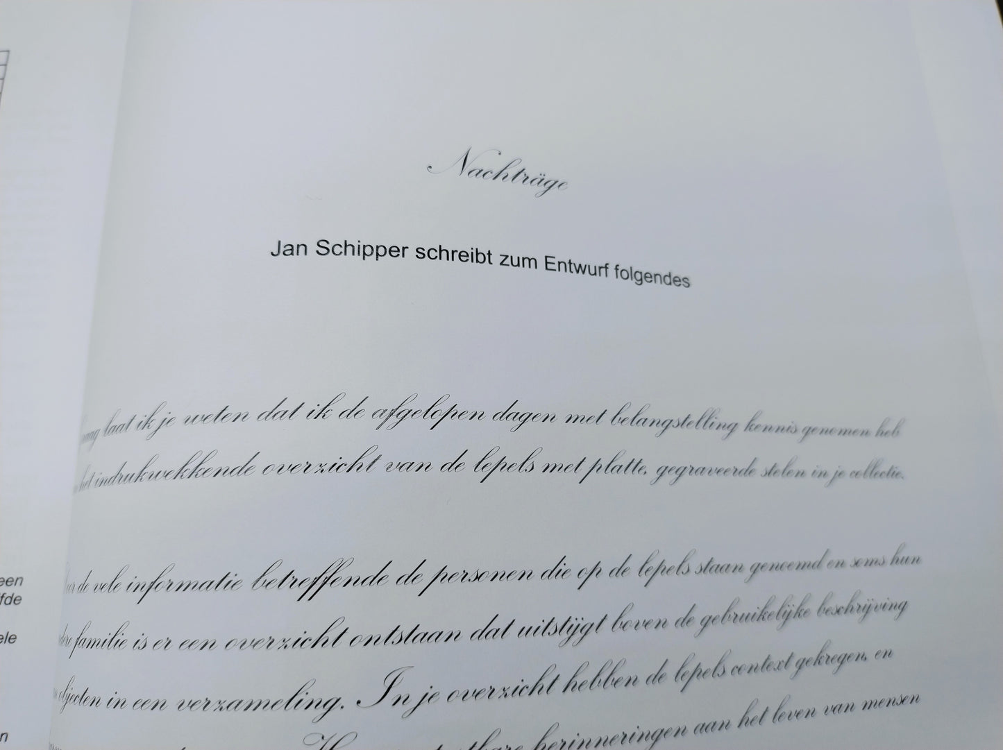 Unieke collectie met 39 Friese geboortelepels inclusief familiekronieken, 19e eeuws