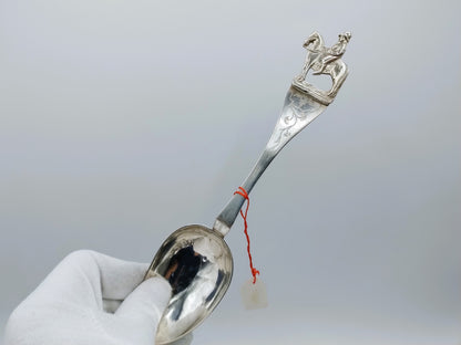 Unieke collectie met 39 Friese geboortelepels inclusief familiekronieken, 19e eeuws