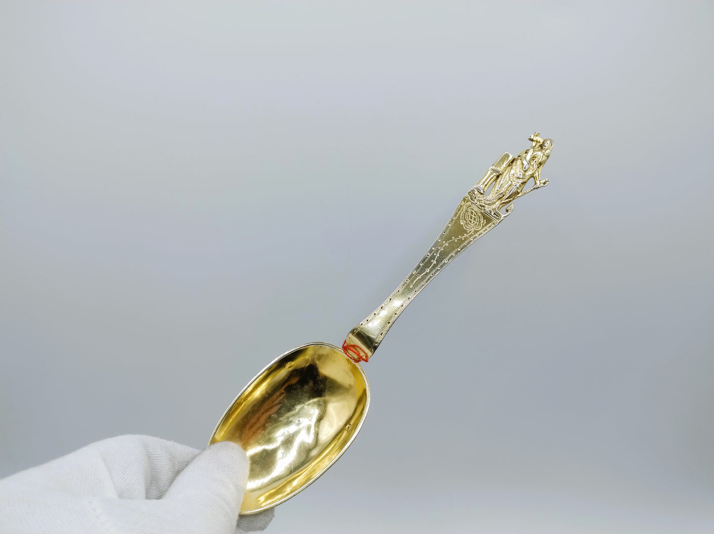 Unieke collectie met 39 Friese geboortelepels inclusief familiekronieken, 19e eeuws