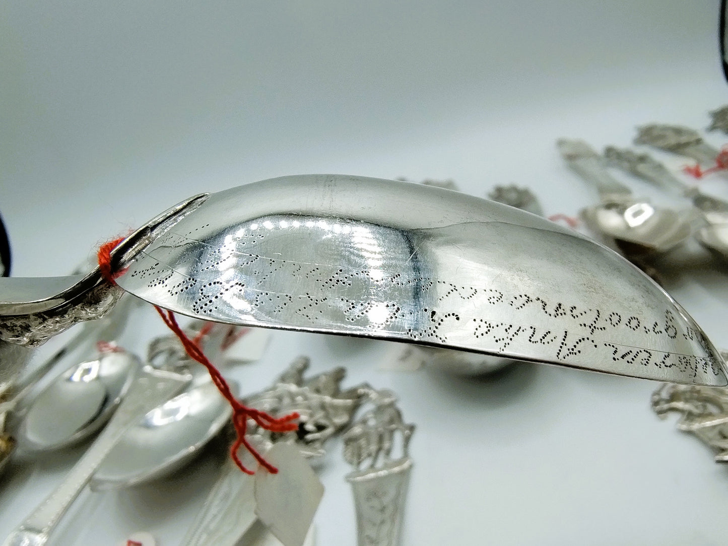 Unieke collectie met 39 Friese geboortelepels inclusief familiekronieken, 19e eeuws