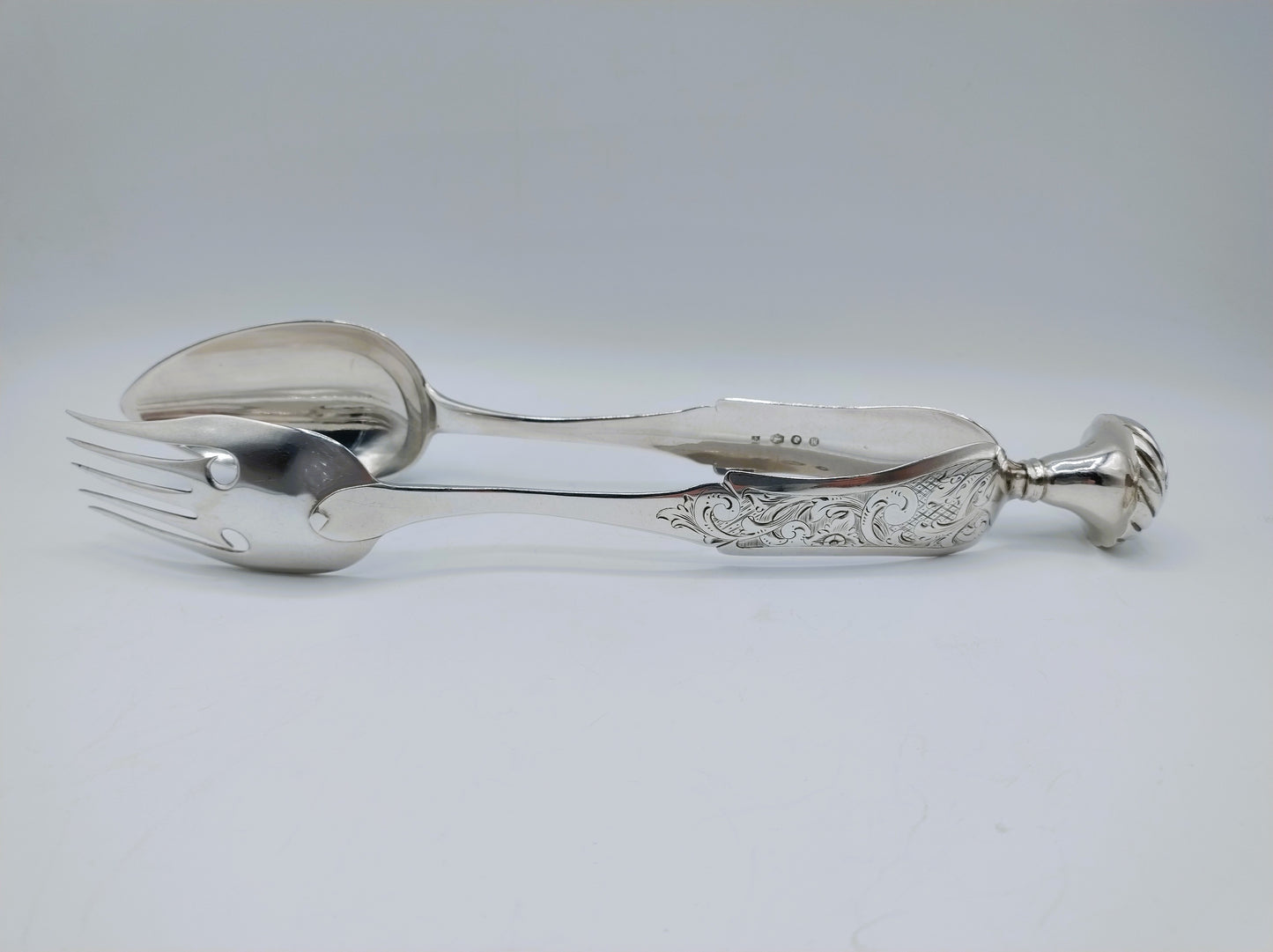 Silver salad tongs, H.A. Schuss, Amsterdam, 1846