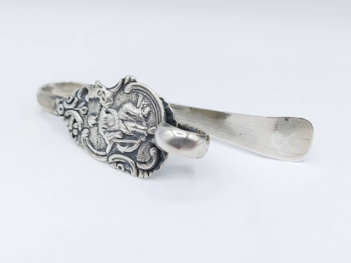 Silver purse hook, 18th century