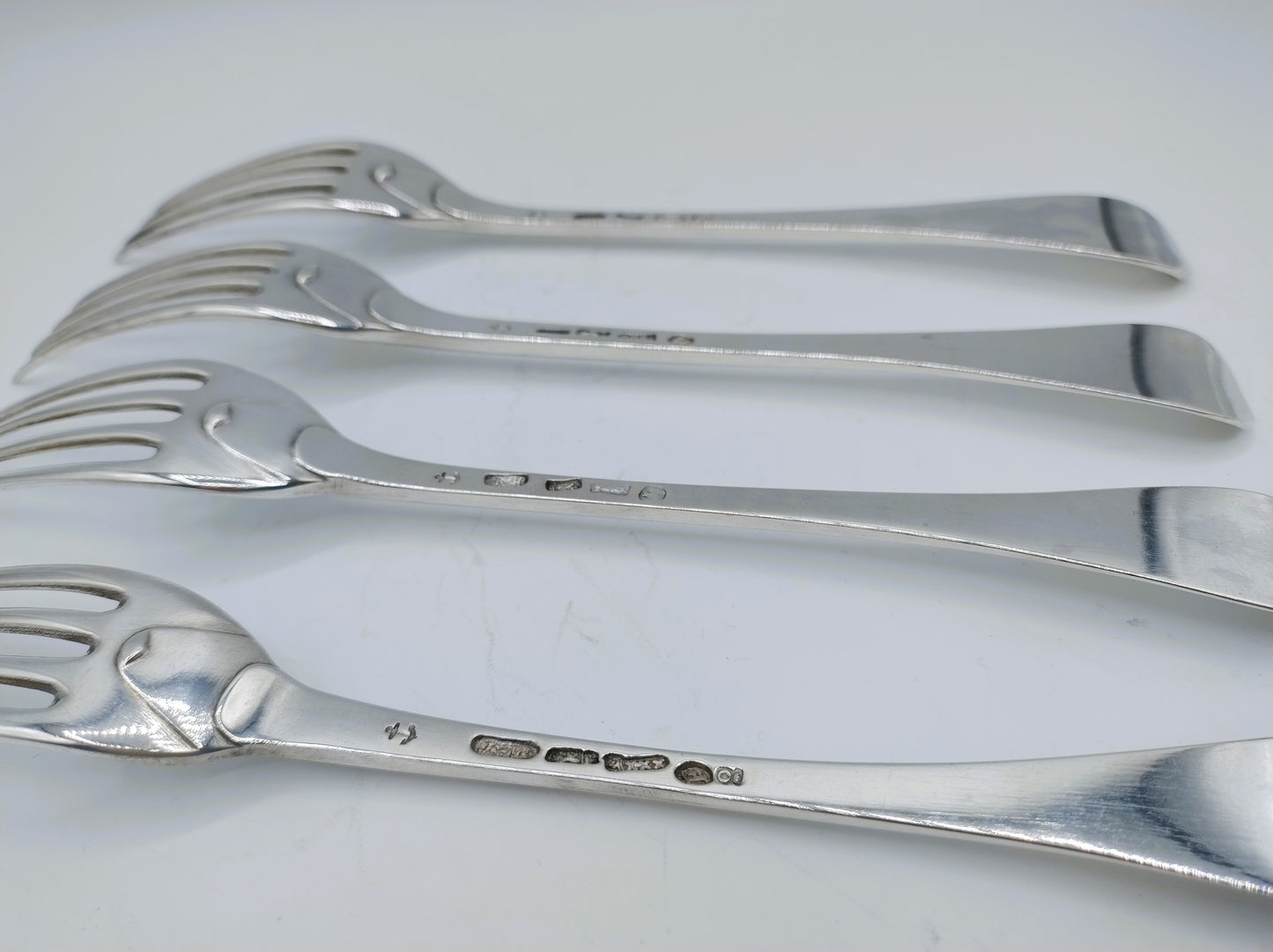 4 Silver forks, R. Helweg, Amsterdam, 1790 / 1792