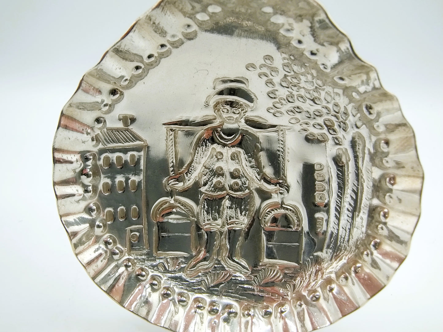 Silver cream spoon, P.A. van der Beek, The Hague, 1895