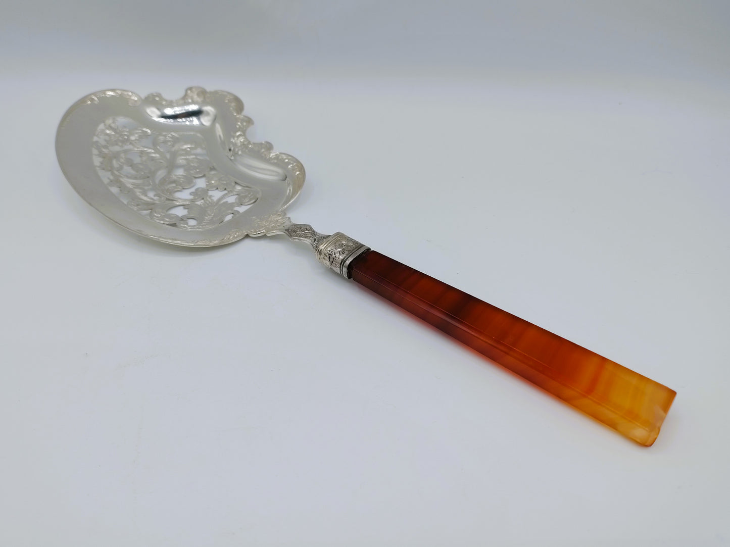 Silver fish slice, Lintveld & Zn, Amsterdam, 1864