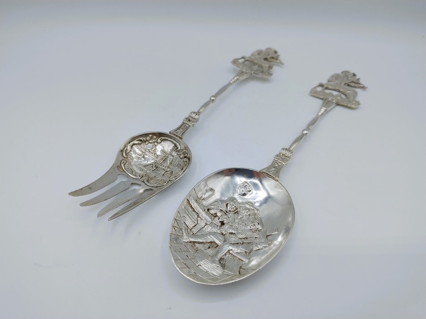 Silver salad servers, P. van Erp, Leeuwarden, 1910