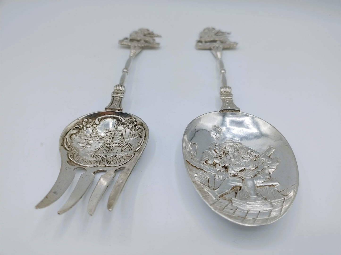 Silver salad servers, P. van Erp, Leeuwarden, 1910