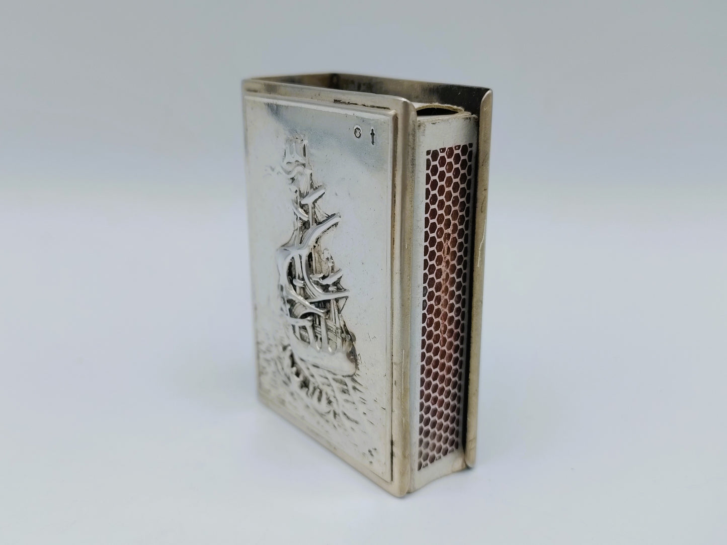 Silver matchbox holder, N.V. Zilverfabriek Voorschoten, c. 1940