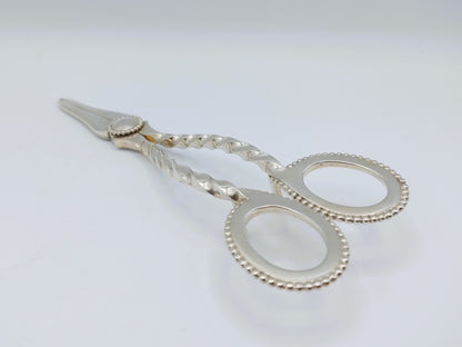 Silver grape scissors, J.M. van Kempen en Zn, Voorschoten, 1888