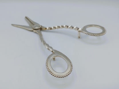 Silver grape scissors, J.M. van Kempen en Zn, Voorschoten, 1888