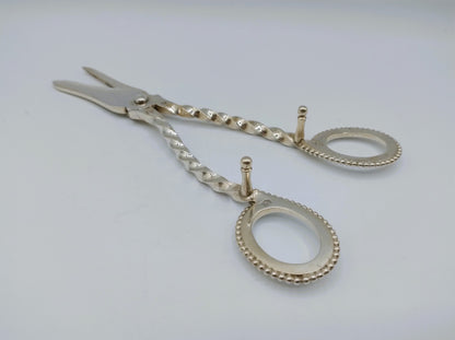 Silver grape scissors, J.M. van Kempen en Zn, Voorschoten, 1888
