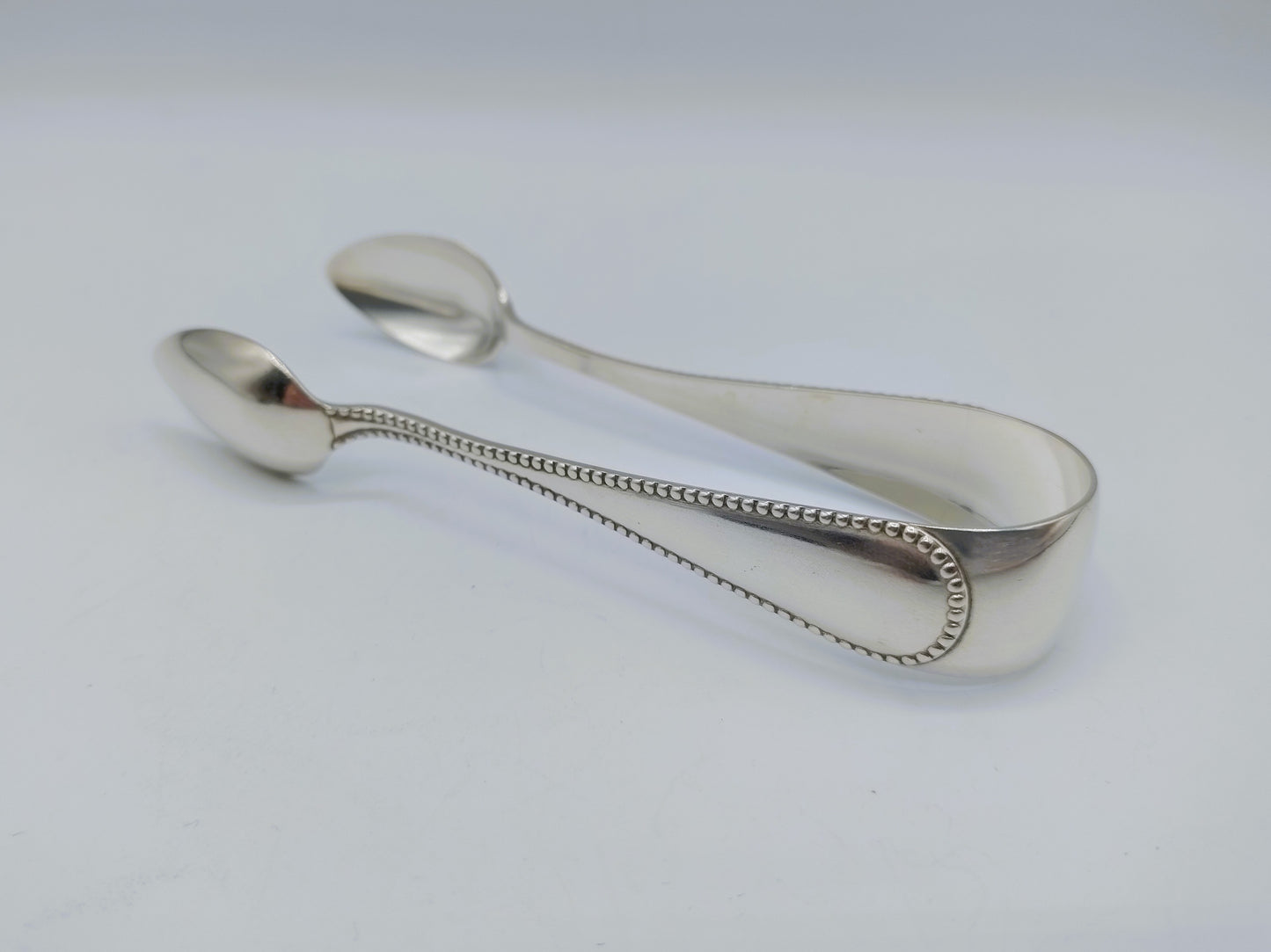 Silver sugar tongs, by Kempen & Son, Voorschoten, c. 1880