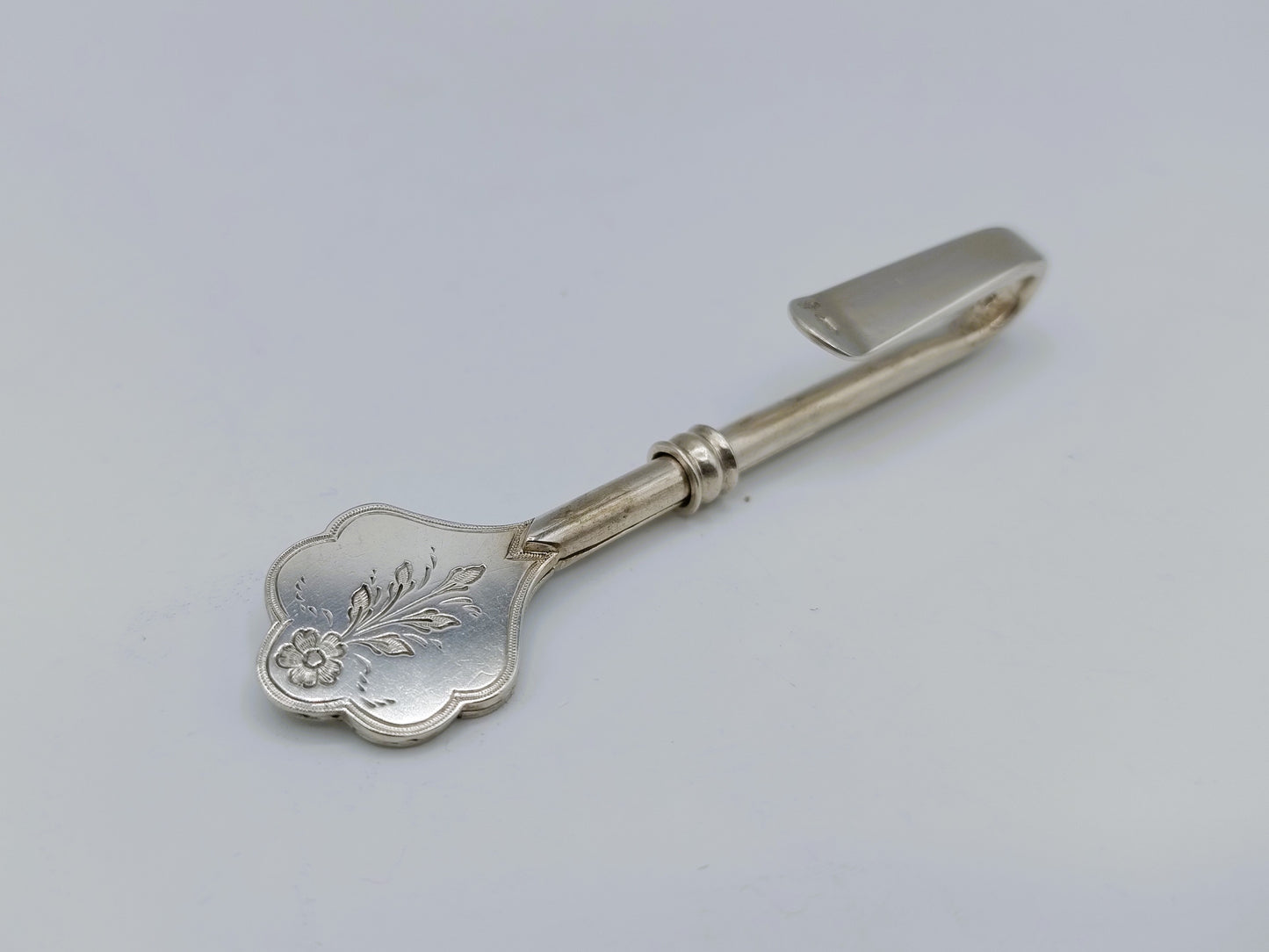 Silver napkin clip, D.H. Greup, Voorburg, c. 1920