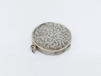 Silver locket pendant A.E. Jenkins, Birmingham, 1905