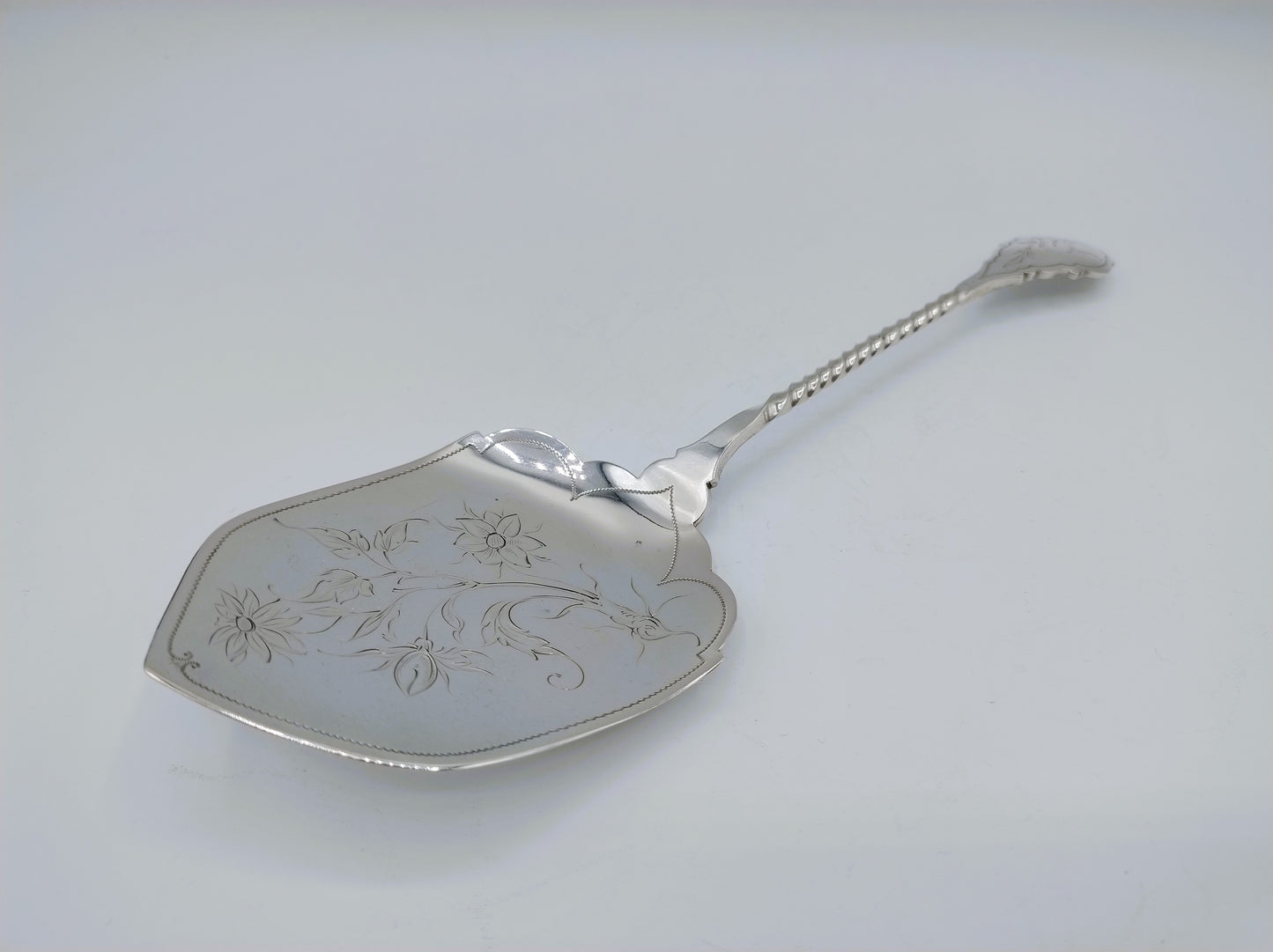 Zilveren pasteischep, J.M. van Kempen en Zn, Voorschoten, 1889