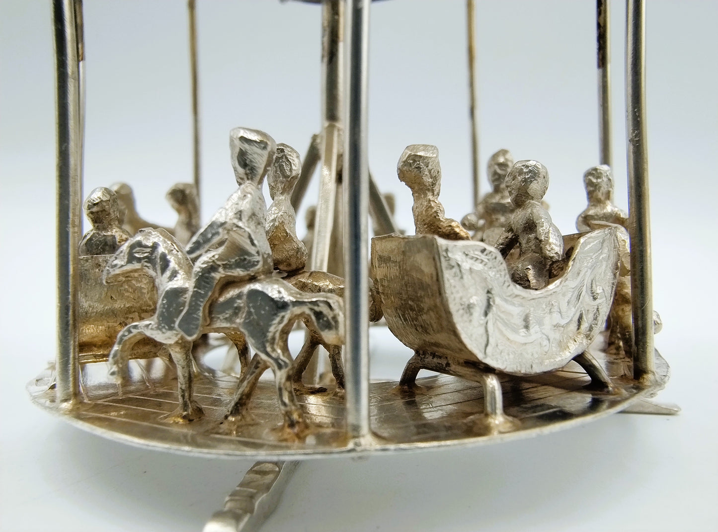 Zilveren miniatuur draaimolen, J. van Dijk, Hoorn, 1909