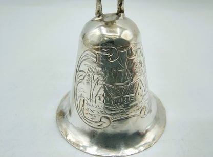 Zilveren miniatuur molenbeker, Alkmaar, 1911