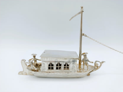 Zilveren miniatuur trekschuit met paard, Alkmaar, 1905