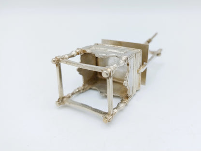 Zilveren miniatuur linnenpers, 19e eeuws
