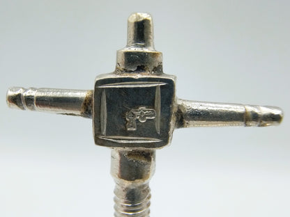 Zilveren miniatuur linnenpers, 19e eeuws