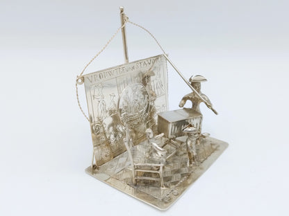 Zilveren miniatuur 'Vrouwtje van Stavoren', J. van Straten & Co, Hoorn, 1900