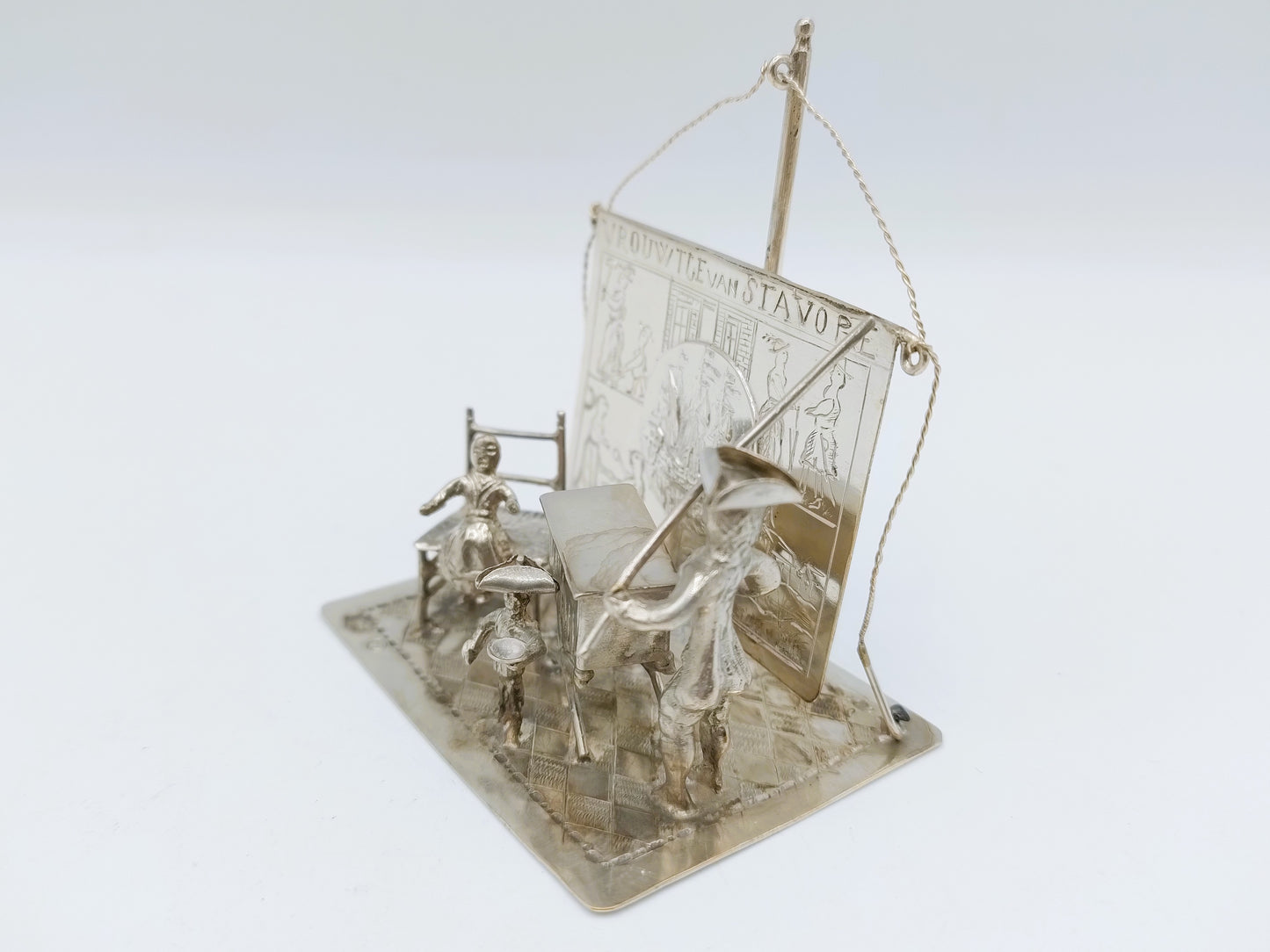 Zilveren miniatuur 'Vrouwtje van Stavoren', J. van Straten & Co, Hoorn, 1900