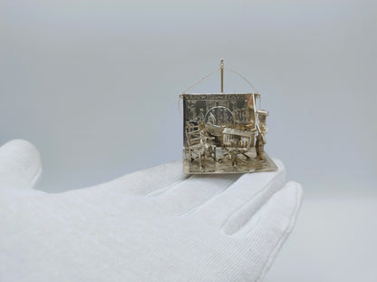 Zilveren miniatuur 'Vrouwtje van Stavoren', J. van Straten & Co, Hoorn, 1900