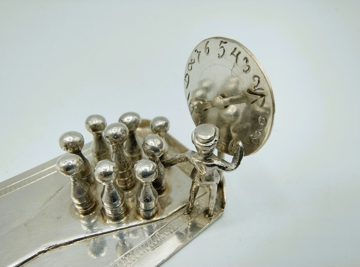 Zilveren miniatuur, kegelbaan, W. Brehm, Schoonhoven, ca. 1925