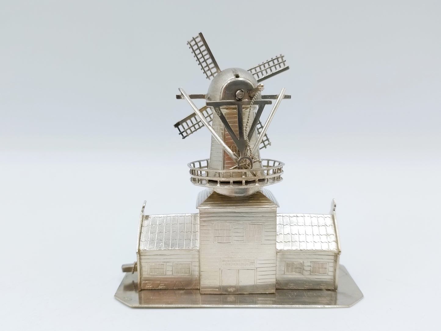 Zilveren miniatuur zaagmolen, J. Held, Amsterdam, 1882