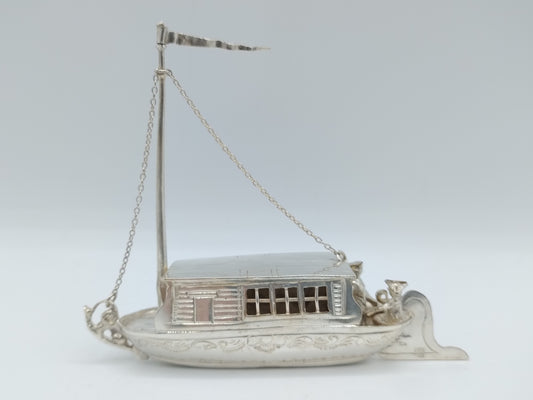 Zilveren miniatuur trekschuit, J. van Straten & Co,  Hoorn, 1894
