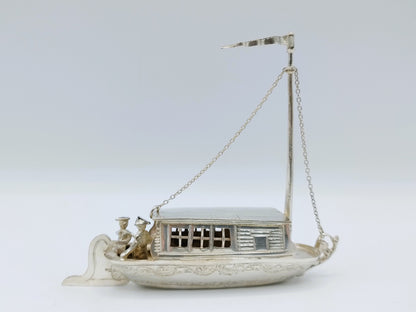 Zilveren miniatuur trekschuit, J. van Straten & Co,  Hoorn, 1894