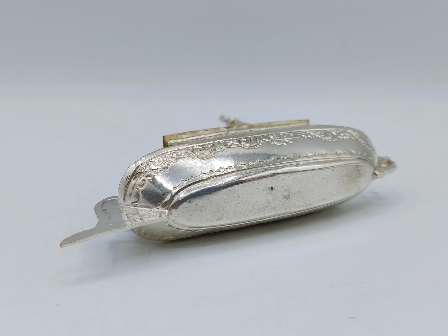 Zilveren miniatuur trekschuit, J. van Straten & Co,  Hoorn, 1894