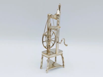 Zilveren miniatuur spinnewiel, 19e eeuws