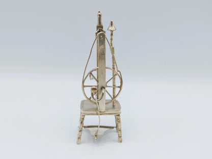 Zilveren miniatuur spinnewiel, 19e eeuws