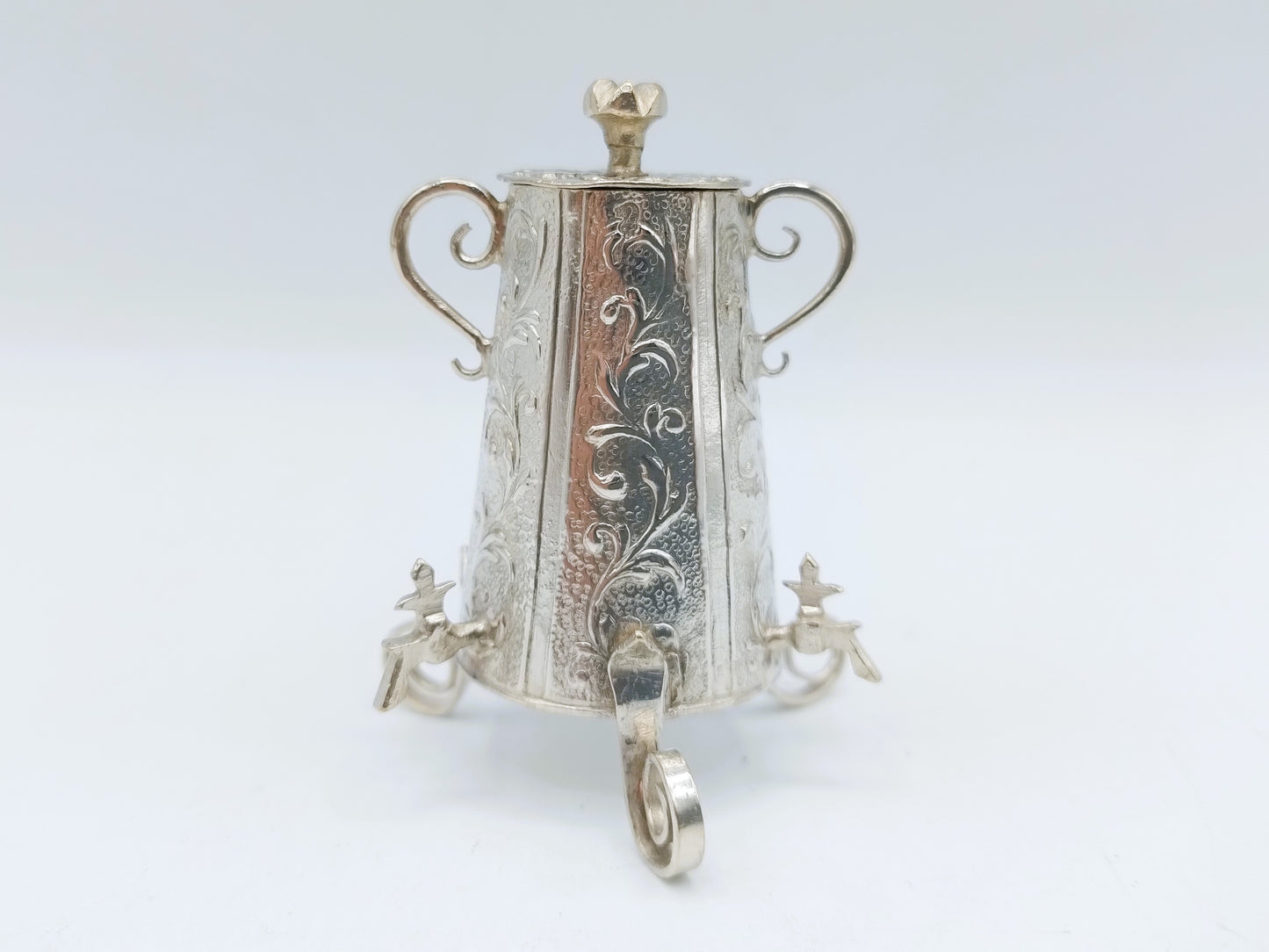 Zilveren miniatuur koffiekan,  H. Hooijkaas, Schoonhoven, ca. 1910