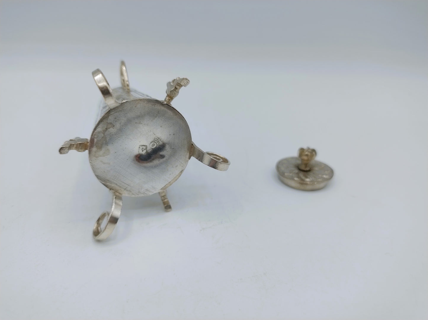 Zilveren miniatuur koffiekan,  H. Hooijkaas, Schoonhoven, ca. 1910