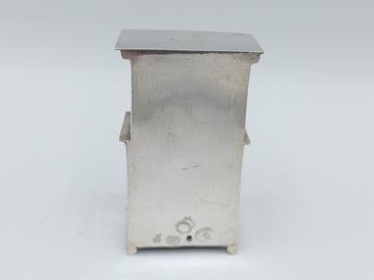 Zilveren miniatuur buffetkast, 19e eeuws
